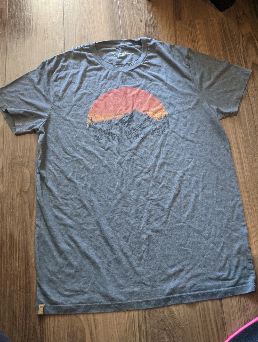 Tentree - Treeblend Vintage Sunset Graphic Tee Men's T-Shirt | Gray Charcoal: XL - Picture 12 of 16